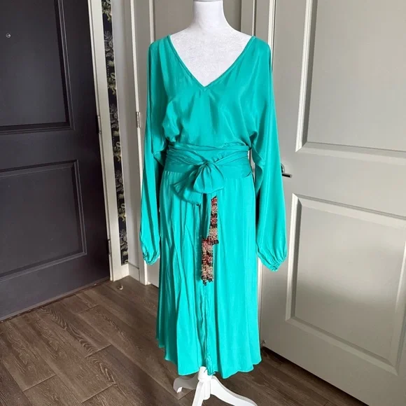 Alexis Teal Blue 100% Silk Long Sleeve Midi Dress with Beaded Sash Belt Size L - Picture 1 of 12